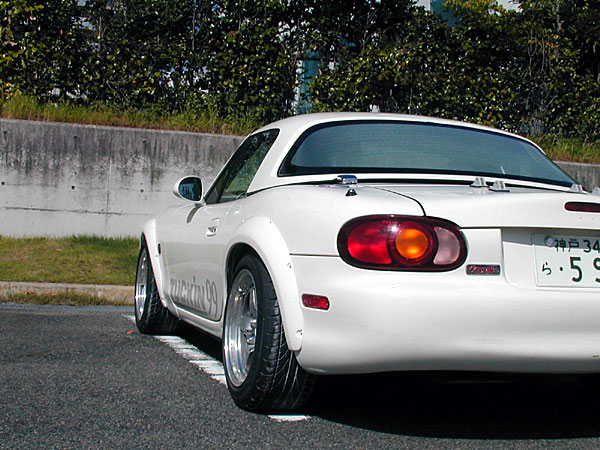 tuckin 99 miata flares